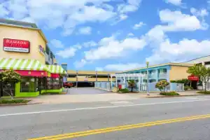 Отель «Ramada by Wyndham Virginia Beach», Вирджиния Бич