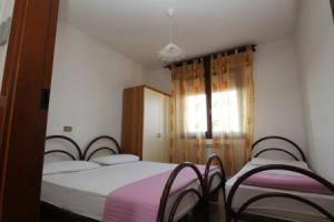 Flat 150 m From the Beach of Rosolina, Розолина-Маре