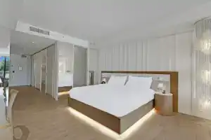 FABULOUS SUITE OVEAN VIEW W South Beach, Майами Бич