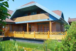 Kapitanshaus 16794, Бреге