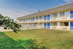Motel 6-Wichita, KS, Уичито