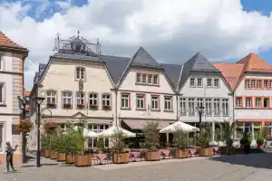 Angel's - das Hotel am Fruchtmarkt, Санкт-Вендель