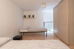 REM Apartment - Moscatelli, Бари