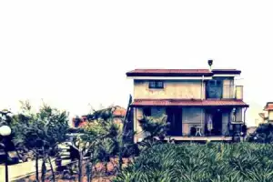 La Maison Di Sara, Скафати