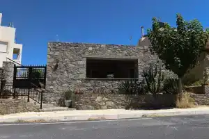 Simplistic Holiday Home in Saint Nicholas With Balcony, Агиос Николаос