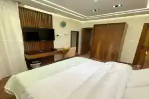 Sheraton ganna inn, Александрия