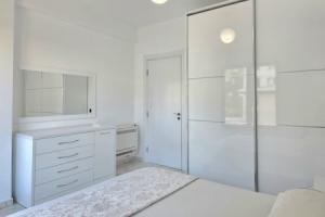 Brisa Del Mar Beachfront Apartment 115, Голем