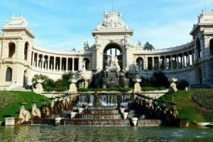 GRAND LARGE SUR LA CORNICHE Marseille par conciergerie by sam, Марсель