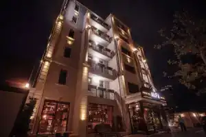 Alfa Hotel, Баку