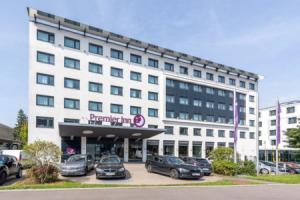 Holiday Inn Express Stuttgart Airport, Лайнфельден-Эхтердинген