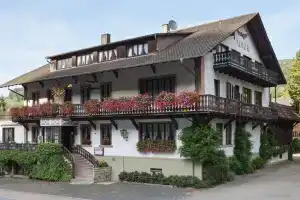 Hotel «Gasthaus Adler», Глоттерталь