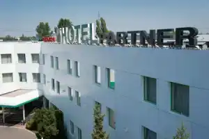 Hotel «Partner», Варшава