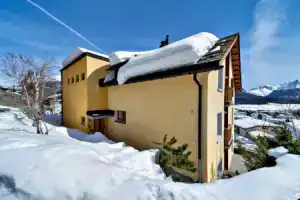 Sur Puoz 13 - Samedan, Самедан