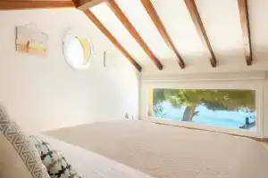 Villa Renata & Villa Filippos with private Plunge Pool by Konnect, Агиос Гордиос