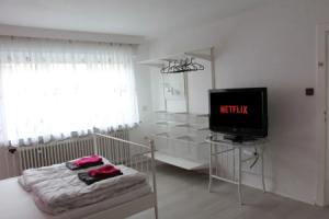 Pixie Home, Ханау