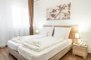 Ózoon Hotel, Ньиредьхаза