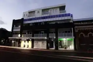 Апарт-отель «Tyrian Serviced Fitzroy», Мельбурн