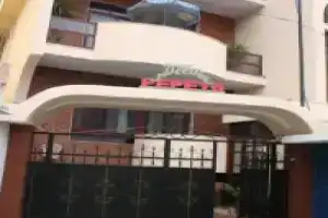 Hotel «Pepeto», Дуррес