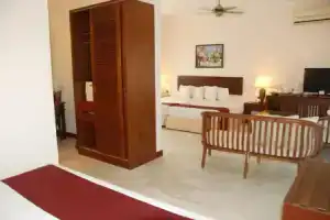 Frangipani Langkawi Resort, Пантай Тенгах