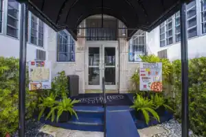 Отель «Lincoln Arms Suites», Майами Бич