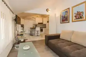 Apartments Roda - Comfort One Bedroom Apartment With Terrace -, Супетар