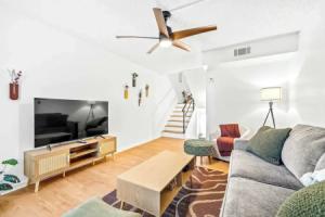 The Capri Villa Stay for 6, Тампа