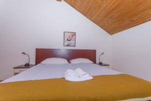 Apartments Zora, Стариград