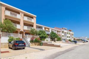 Beautiful Apartment in Vidalici With Wifi and 1 Bedrooms, Zubovići
