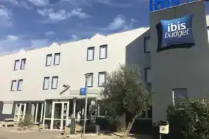 Отель «ibis budget Arles Sud Fourchon», Арль