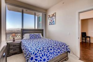 Gorgeous 2 BR Downtown San Diego, Сан-Диего