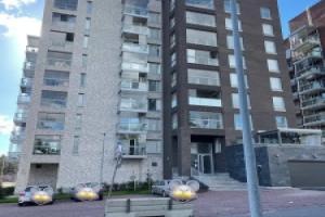 Room-cozy 3 Bedroom Apartment in Heart o, Эспоо