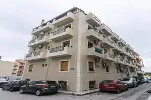 Alcyone Studios and Apartments, Ираклион