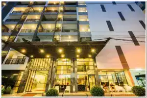 Sea Me Spring Tree Hotel, Паттайя