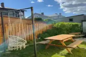 Apartament Cicho Sza, Августув