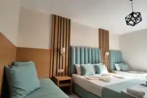 Hotel Monte Mare, Чань