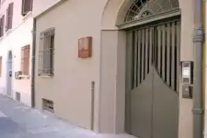RB del Teatro&Apartaments, Имола