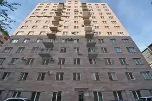 Apartment by Luxe Group PU383, Ереван