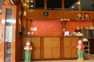 Отель «Your Place Inn», Карон
