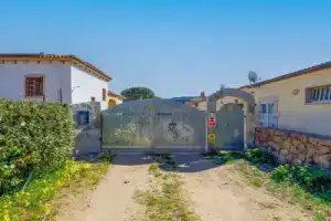 Pet-friendly Stay by Sciumara Beach, Канниджионе