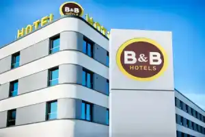 b&b Hotel Rostock-Hafen, Росток