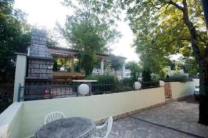 Luka - Free Parking - A1, Povile