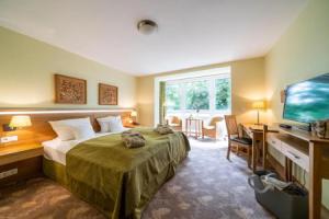 Waldhotel Tannenhäuschen, Везель