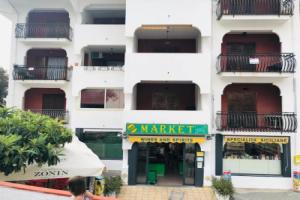 Lovely 2-bed Apartment in Giardini Naxos, Джиардини-Наксос