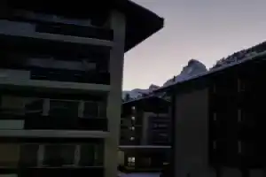 Chalet Antoine serviced apartments by Mirabeau, Церматт