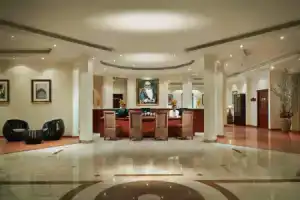 Отель «Al Nahda & Spa», Барка