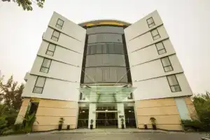 Melia Danang Beach Resort, Дананг