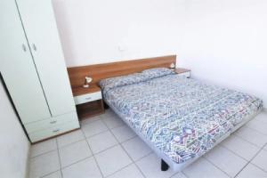 Retreat by the Adriatic Sea, Розолина-Маре