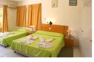 Апарт-отель «Apollonia Holiday», Пафос