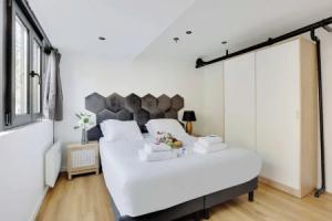 Amazing Apartment 1bdr/4p Beaubourg - Le Marais, Париж