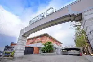 HOTEL ZEN Yokohama Hazawa, Иокогама